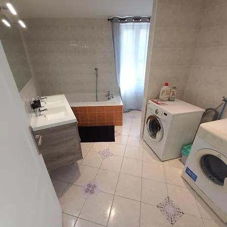 Maison A 5 Minutes Du A Pied إيكس ليه با