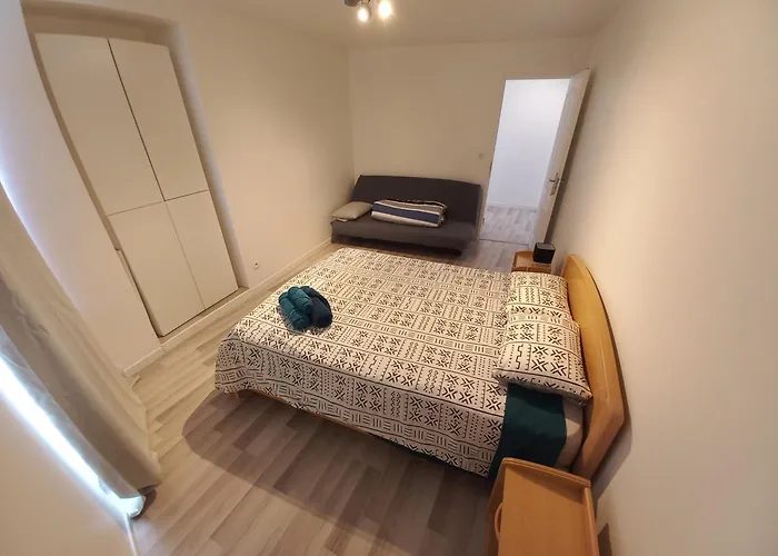 Maison A 5 Minutes Du A Pied 別荘 エクスレバン